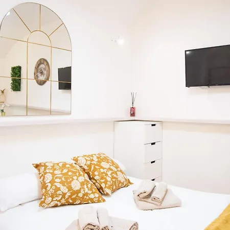 Locazione Turistica- Maxxi Loft * Róma